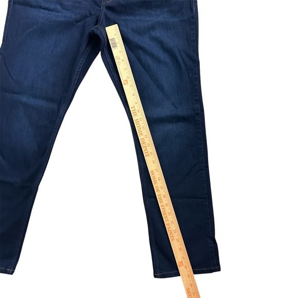 Paige Federal Jeans 36 Dark Wash Slim
Straight Fit Stretch Denim - Picture 9 of 12